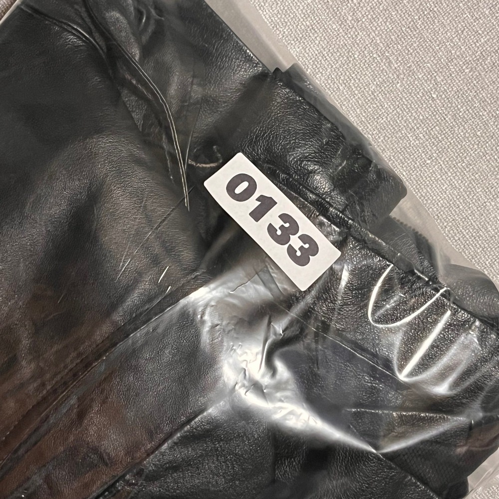 Vintage Mens Black Leather Biker Jacket XL Zip Front Pockets Lined‎ - Picture 10 of 10